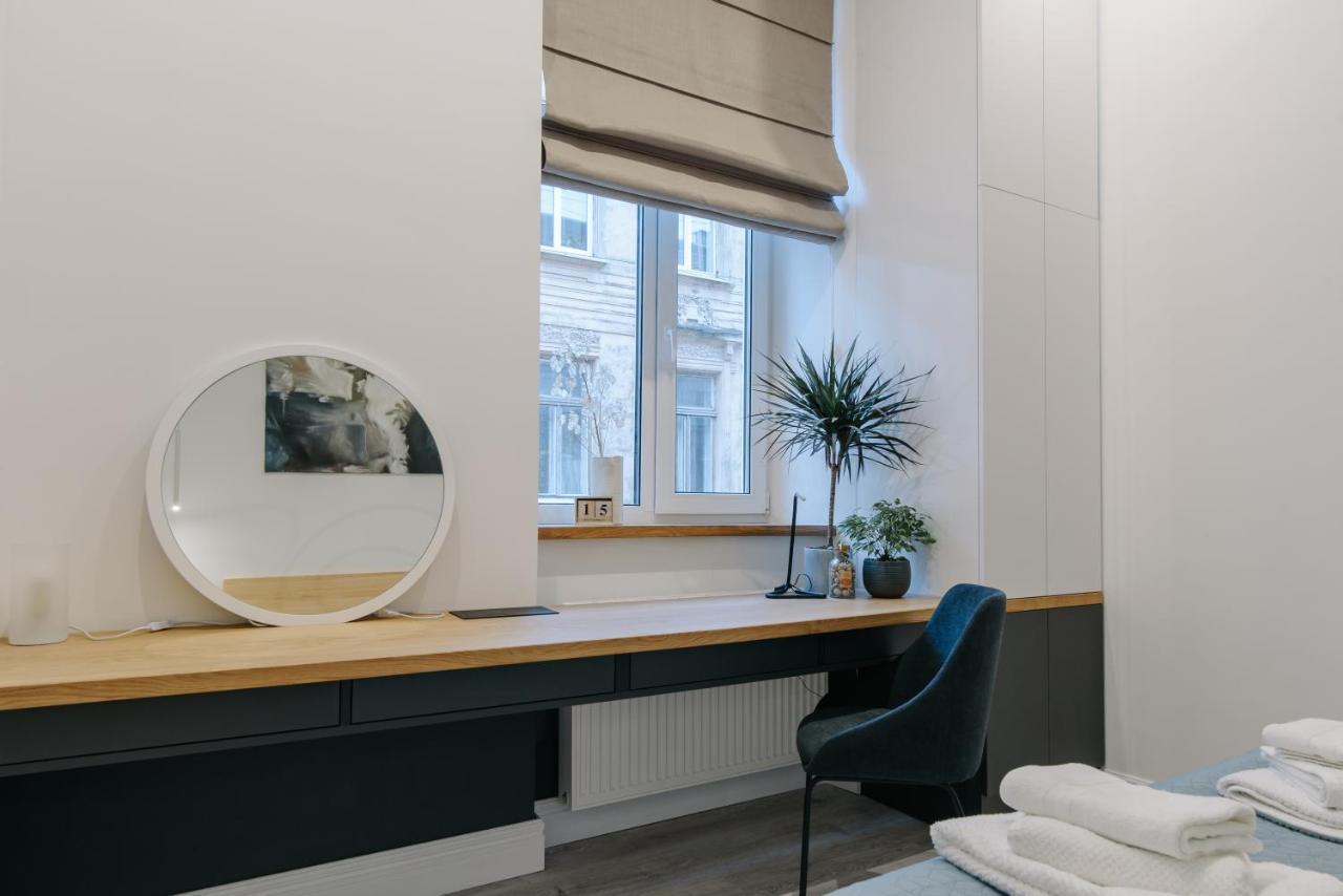 Apartment on Mikhalcuk Lviv Buitenkant foto
