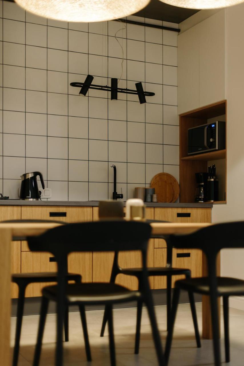 Apartment on Mikhalcuk Lviv Buitenkant foto